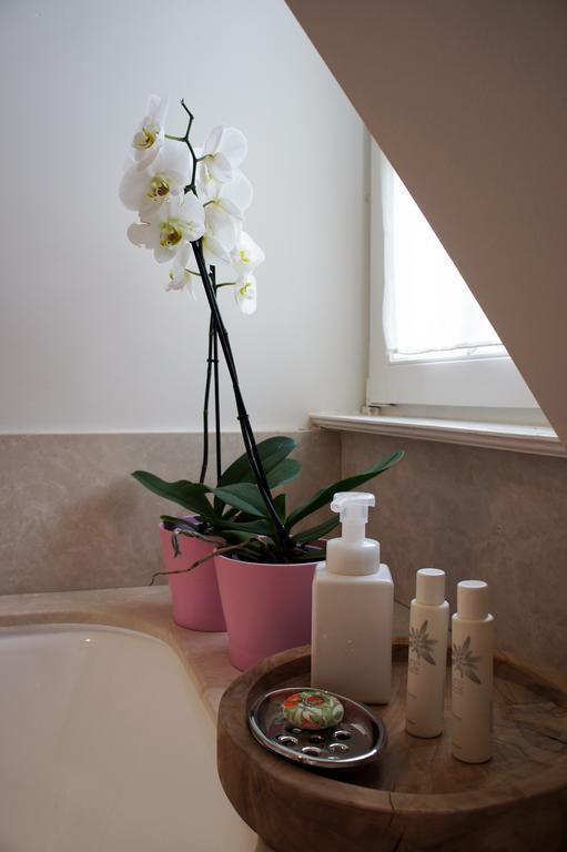 Guest House La Maison Chantecler Uccle Rum bild